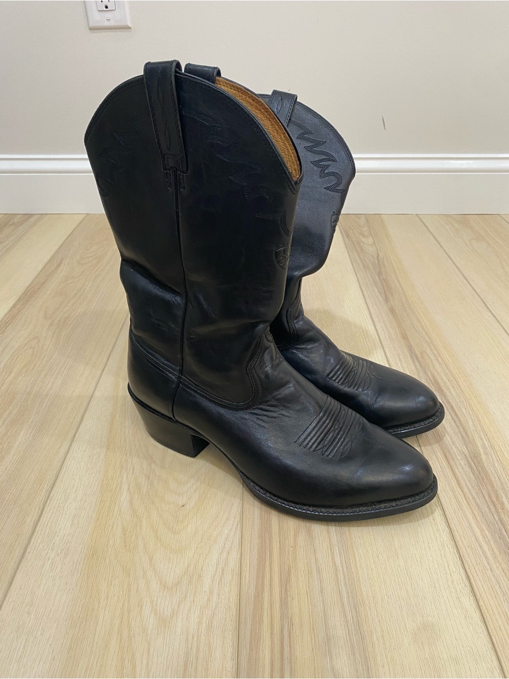 Ariat Boots Mens 34601 Sedona Western Cowboy BootsBlack Leather Size 12 EE